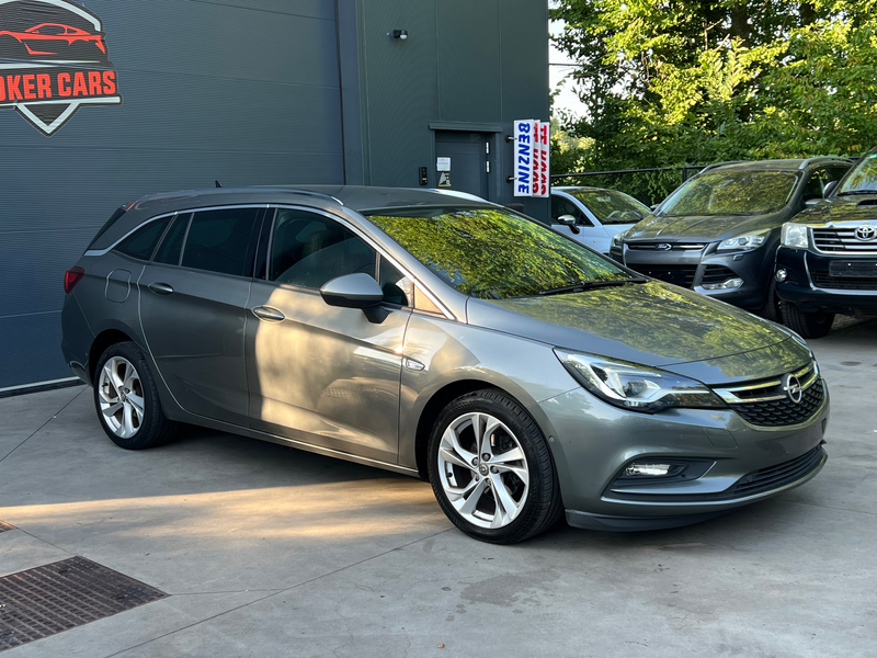 Opel Astra Sports Tourer 1.6 CDTi ECOTEC D Innovation S/S EU6.2 — photo 5