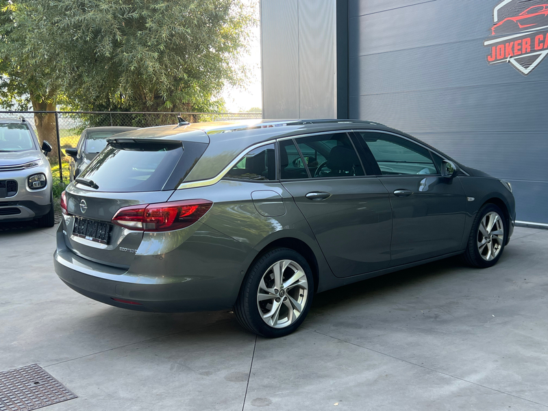 Opel Astra Sports Tourer 1.6 CDTi ECOTEC D Innovation S/S EU6.2 — photo 4