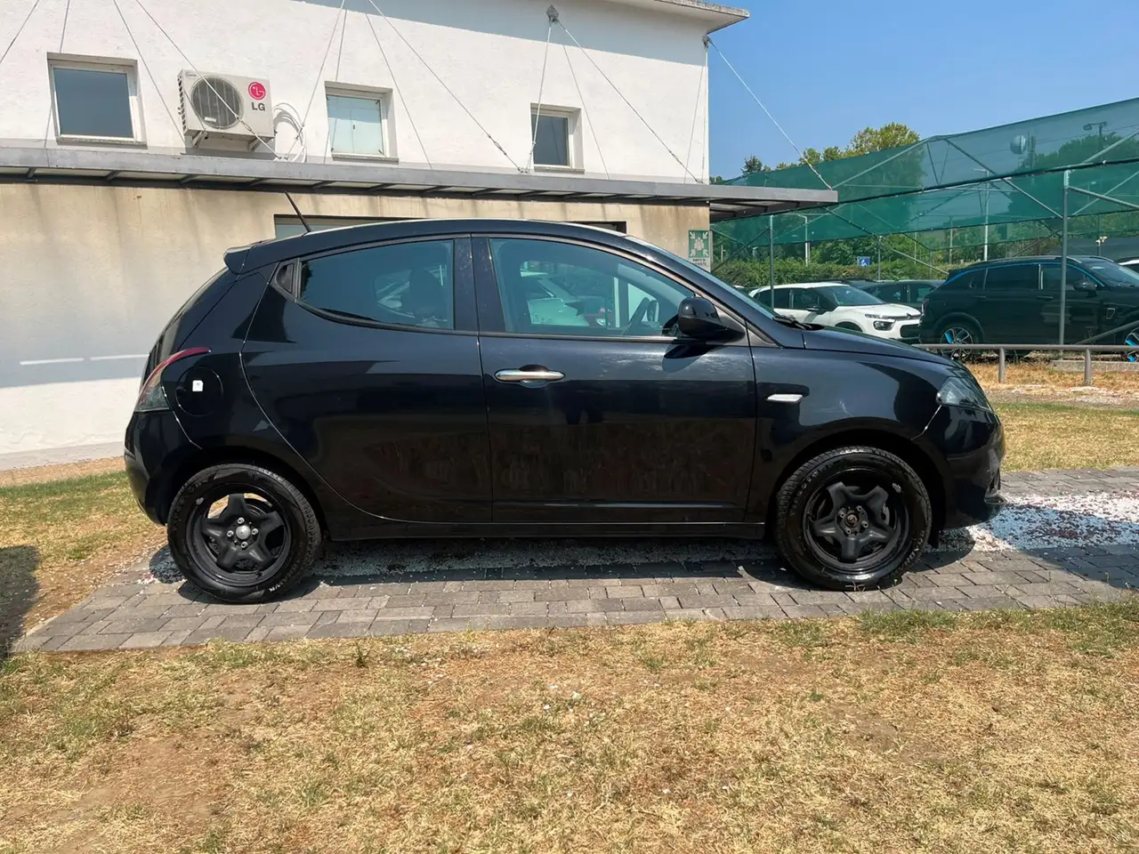 Lancia Ypsilon 2023 — фото 6