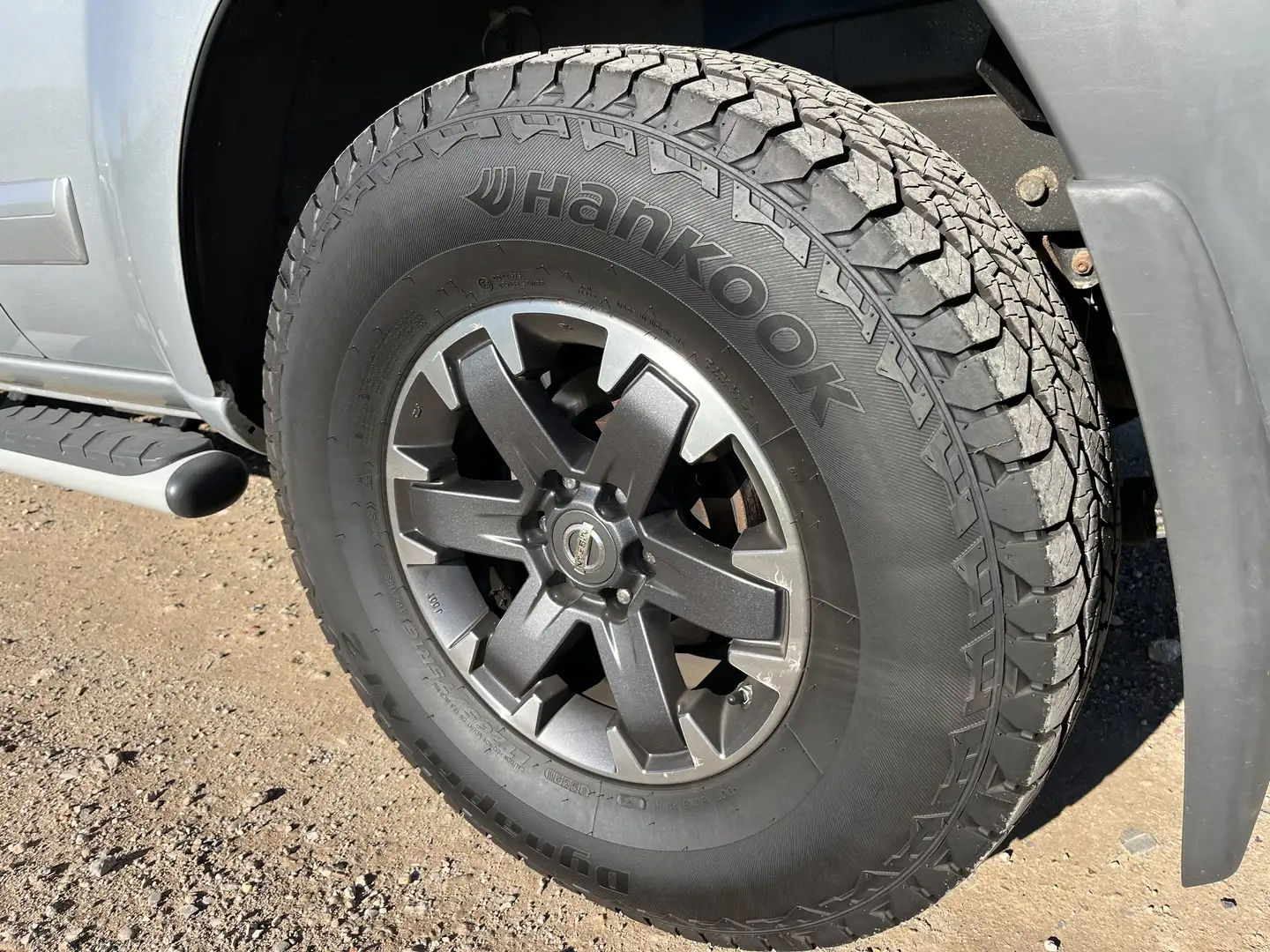 Nissan Xterra 4.0 V6 benzine 2015, TOP - 2