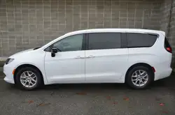 Chrysler Grand Caravan 2024