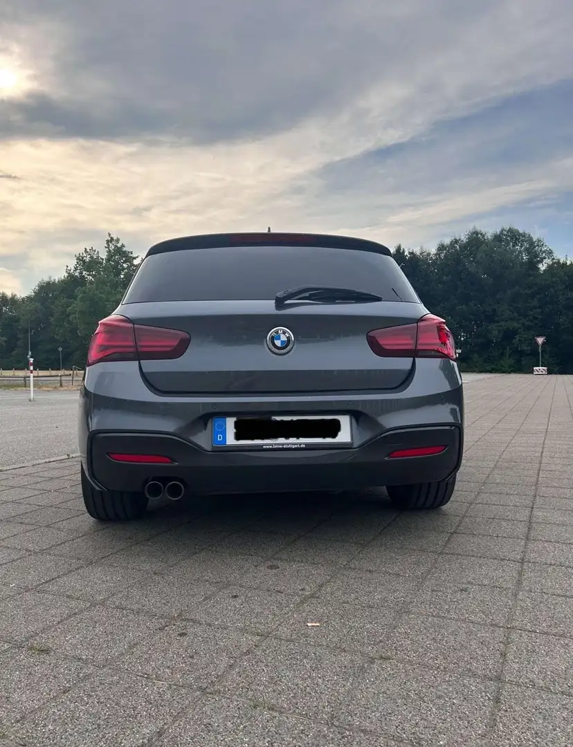 BMW 120 BMW 120i 3-Türer / M-Paket Grau - 2