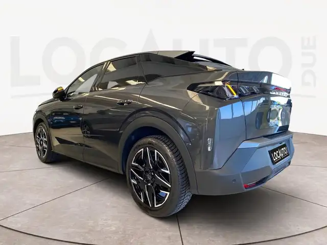 Peugeot 3008 view 5