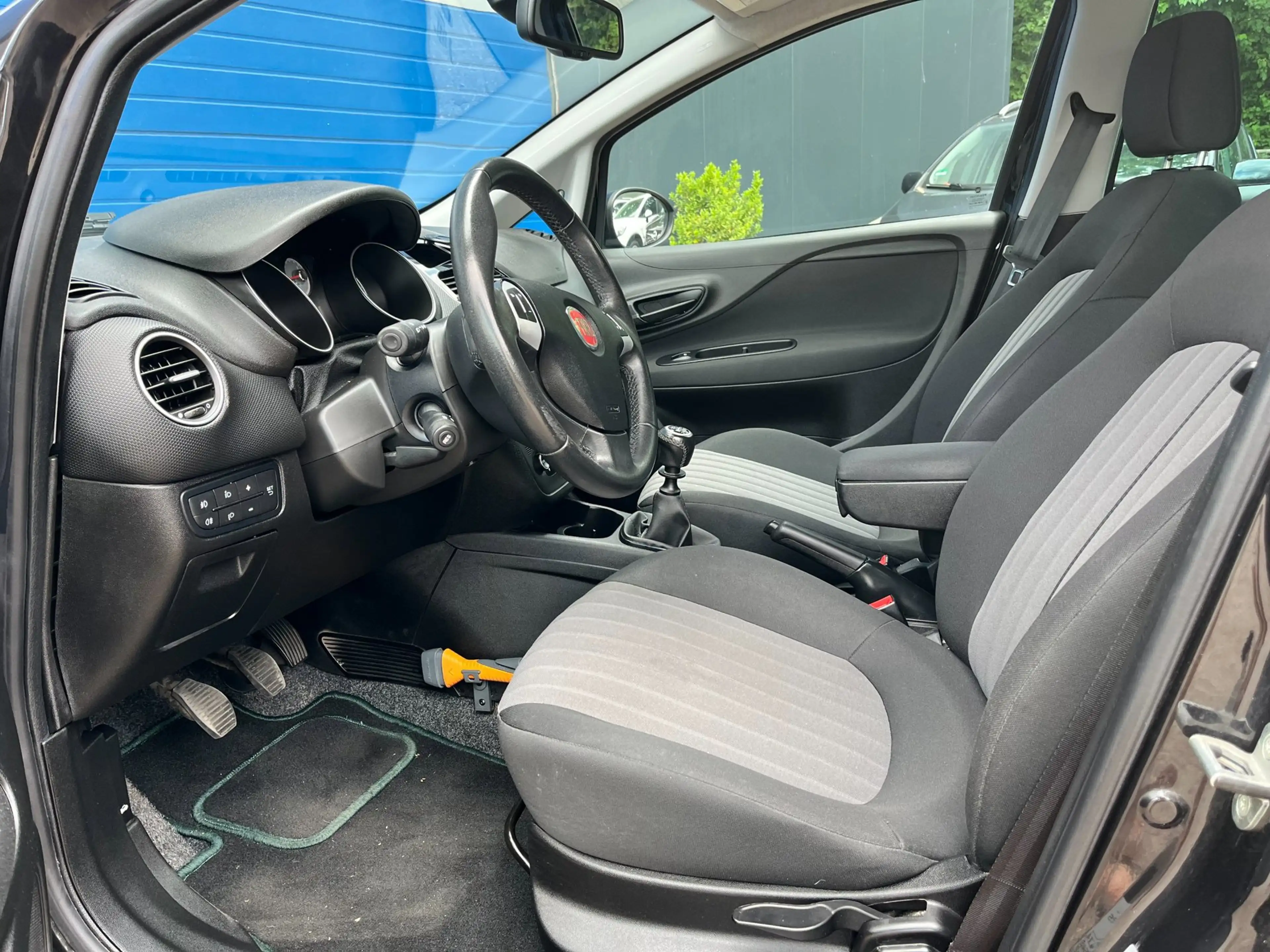 Fiat Punto Evo 0.9 TwinAir Sempre|Climate|1Eig. — photo 6