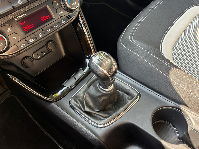 Kia Ceed SW / cee'd SW Sportswagon 1.6 GDI BusinessLine | Dealer Ondh. + — photo 18