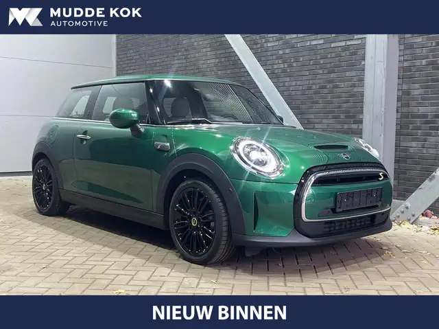 MINI Cooper MINI Yours 33 kWh | Leder | Head-Up | Stoelverwarm