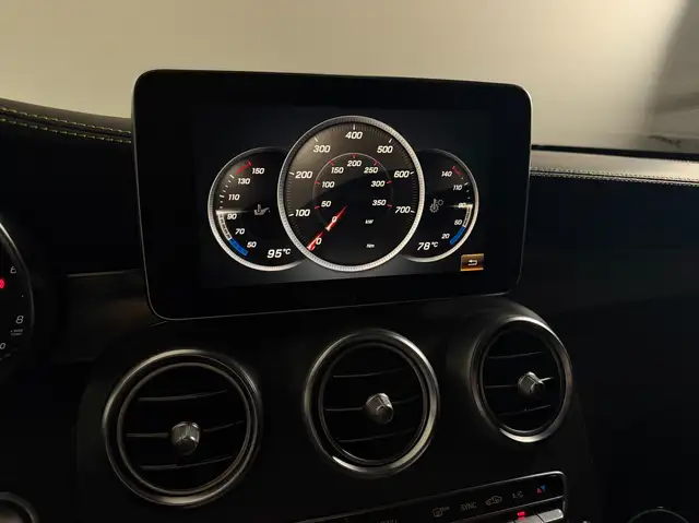 Mercedes-Benz C 63 AMG C 63 S AMG Edition 1 // Keramik // Burmester // Ansicht 46