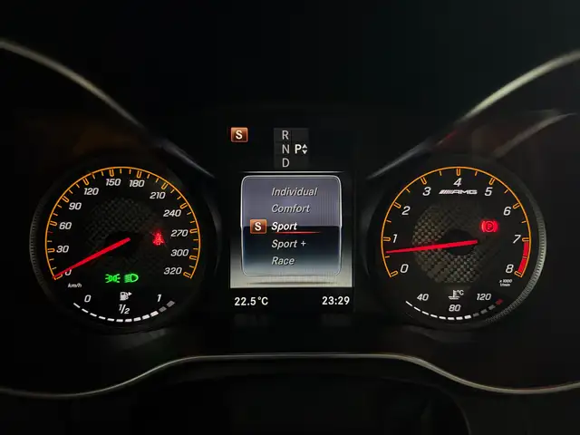 Mercedes-Benz C 63 AMG C 63 S AMG Edition 1 // Keramik // Burmester // Ansicht 40