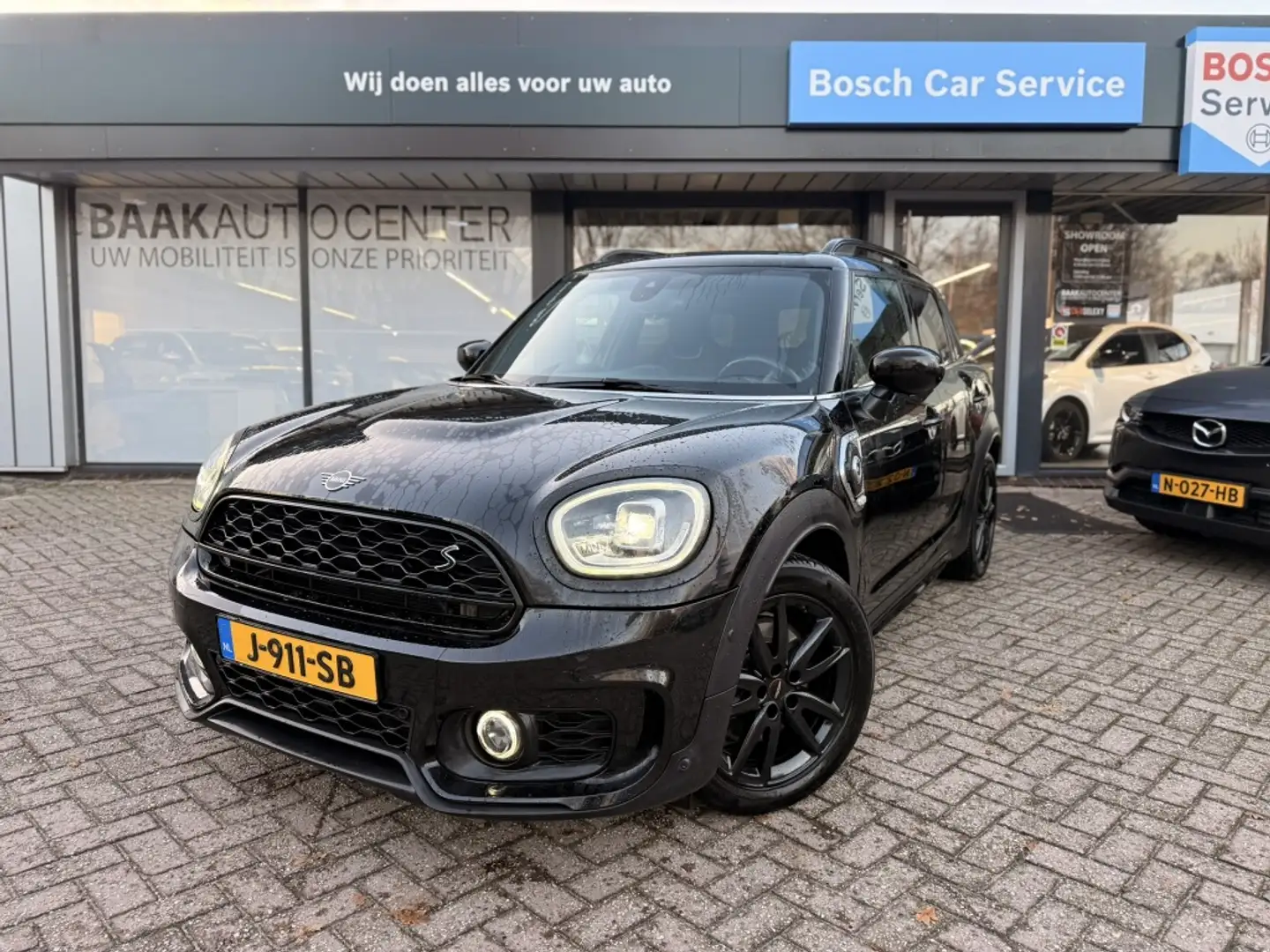MINI Cooper SE Countryman Mini 2.0 ALL4 | Works | Carplay | Camera Zwart - 1