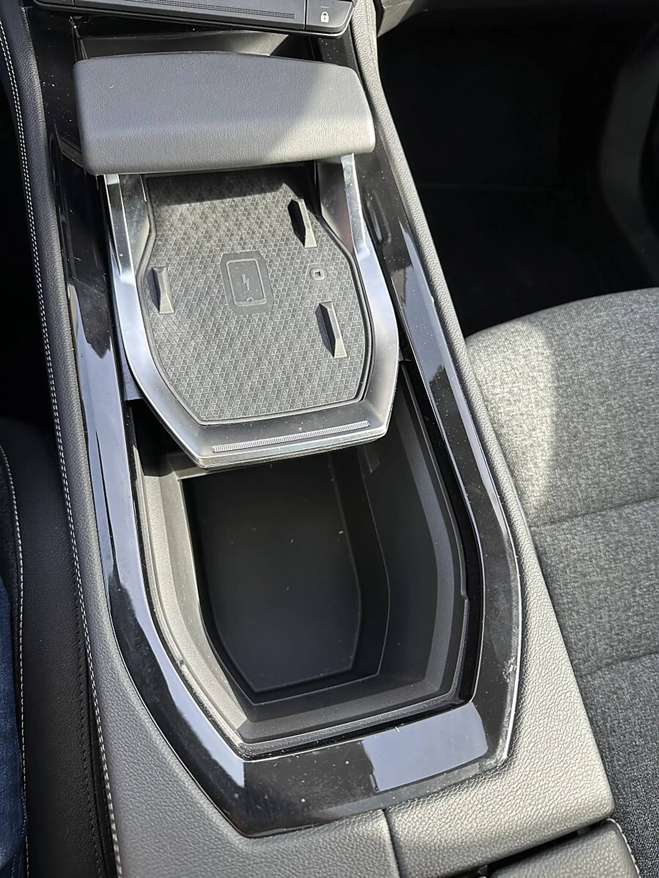 Renault Austral 1.3 150 Mild-Hybrid Techno (EURO 6e) — photo 14