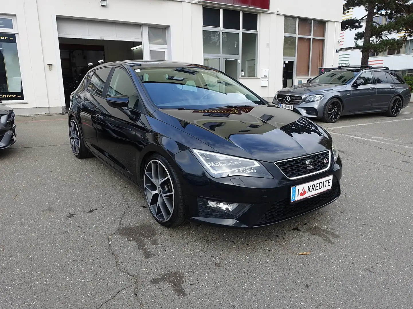 SEAT Leon FR 1,4 TSI Start-Stopp Schwarz - 2