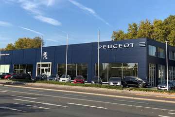 SW GT Plug-In Hybrid 225 *AHK*PANO*FOCAL*OBC-7,4kW*
