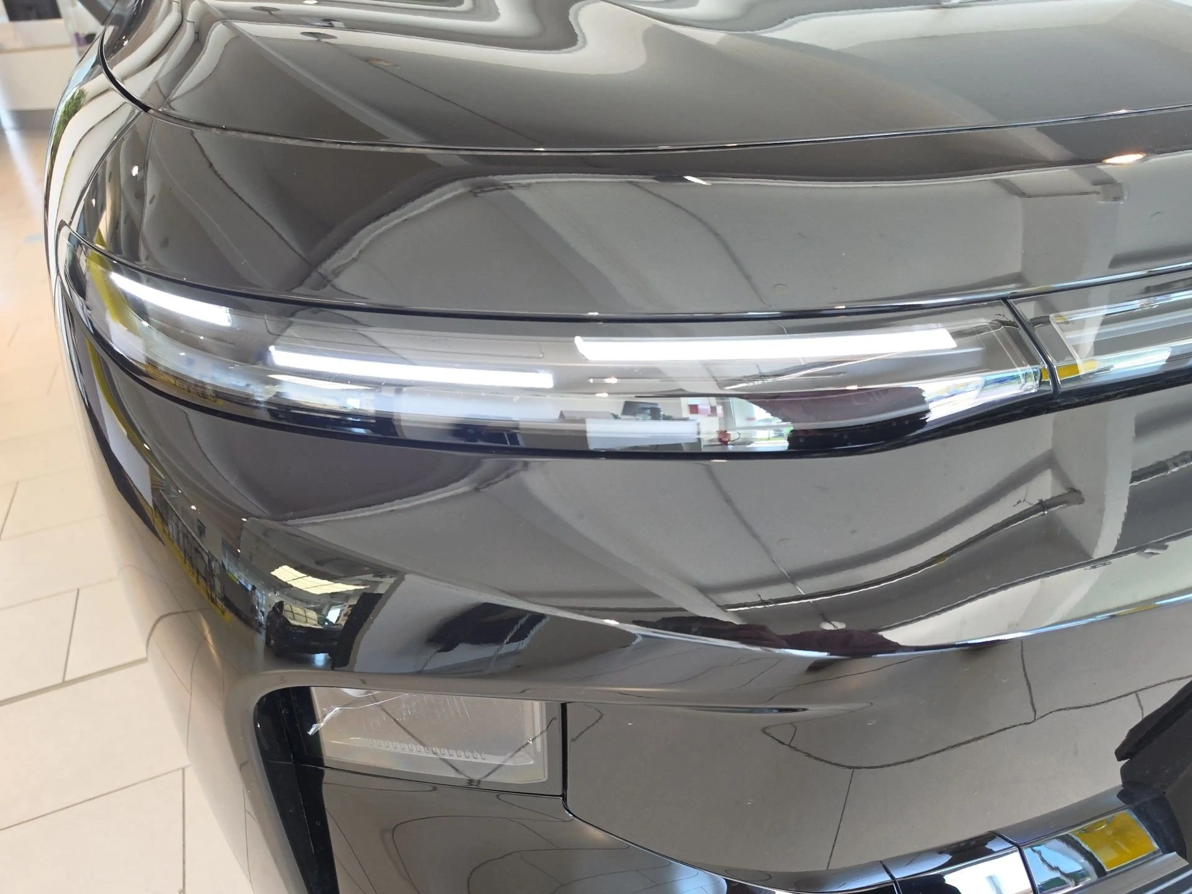 Leapmotor B10 67,1 kWh Design Pro Max ACC+LED+Navi+Pano+SD — photo 9
