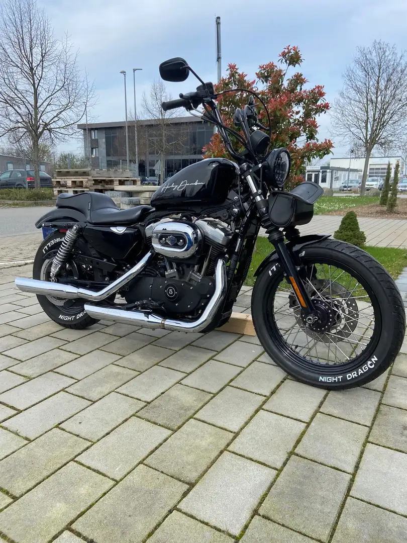 Harley-Davidson Sportster 1200 Nightster custom Zwart - 1