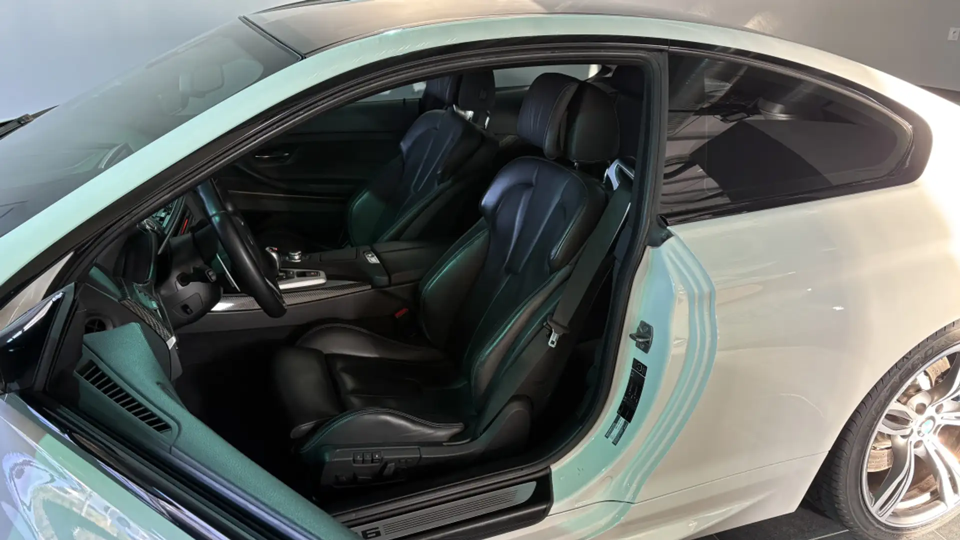 BMW M6 Coupé M 4.4 V8 560ch DKG7 - 2