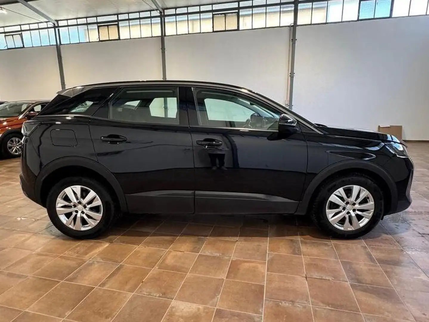 Peugeot 3008 1.5BlueHDI 130cv ACTIVE AUTOMATICA Noir - 2