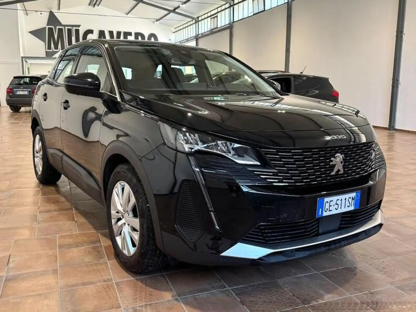 Peugeot 3008 1.5BlueHDI 130cv ACTIVE AUTOMATICA Noir - 1