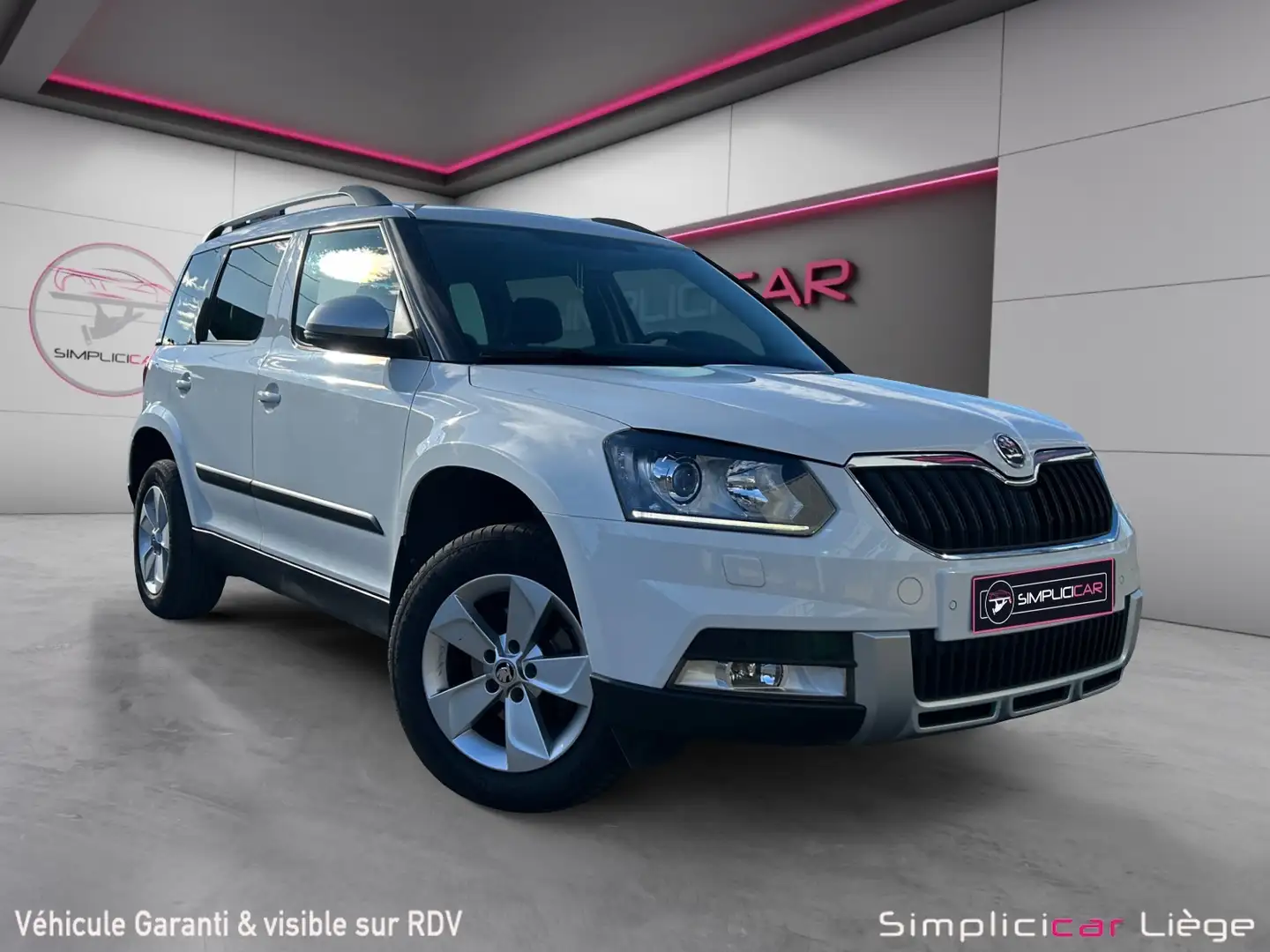 Skoda Yeti Yeti 1.2 TSI Elegance OutDoor Blanc - 1
