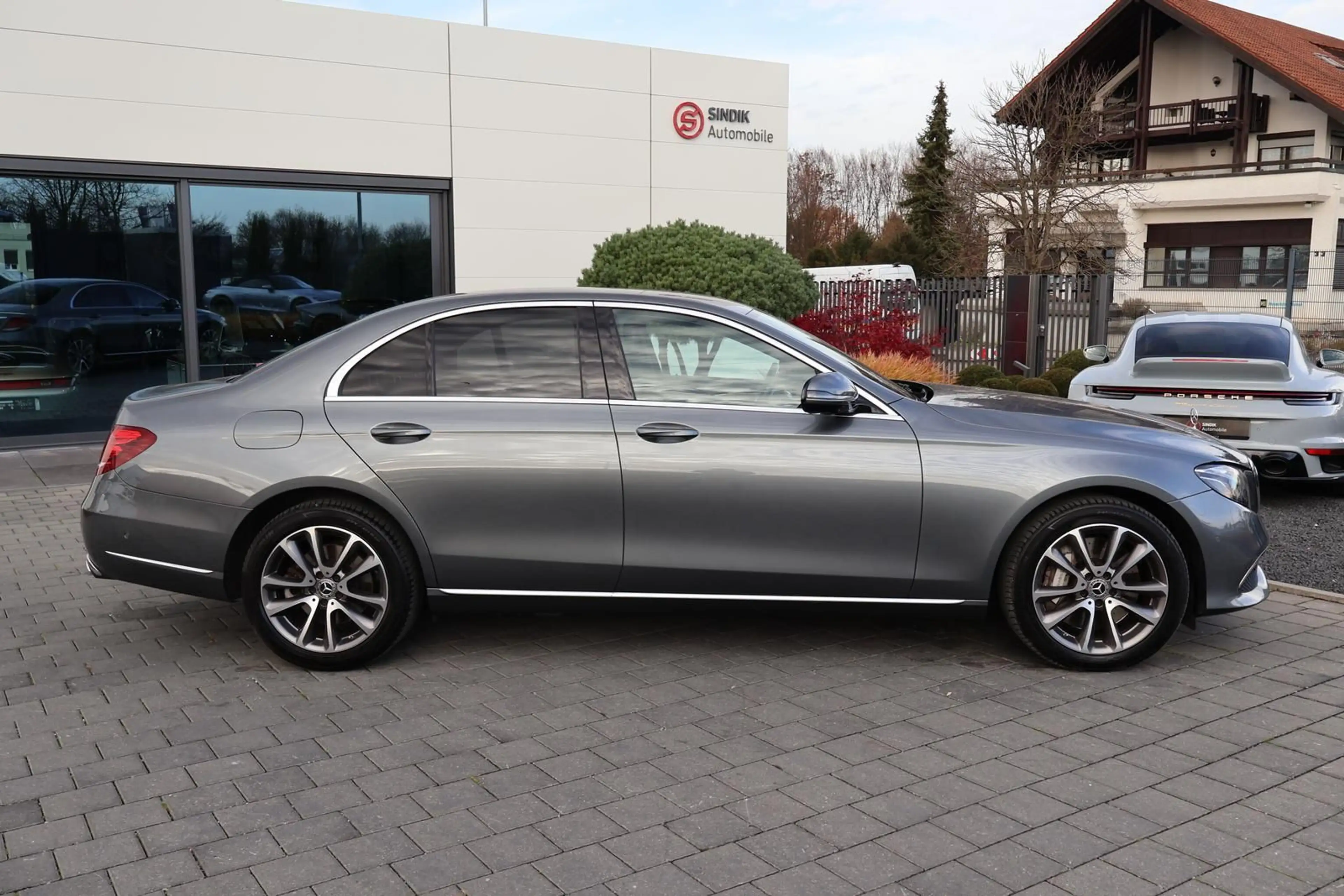 Mercedes-Benz E 400 d 4M Avantgarde EXCLUSIVE Standhzg-Widescr — photo 11