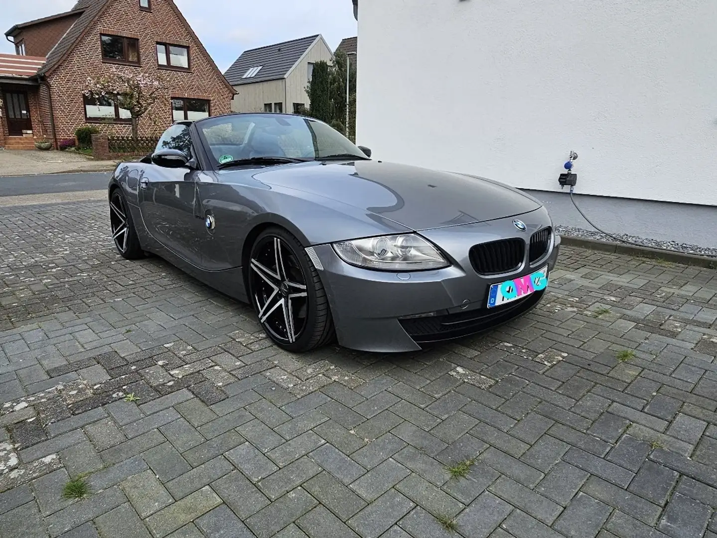 BMW Z4 3.0si Grau - 2