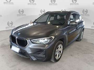 xDrive 25e Business Advantage automatico