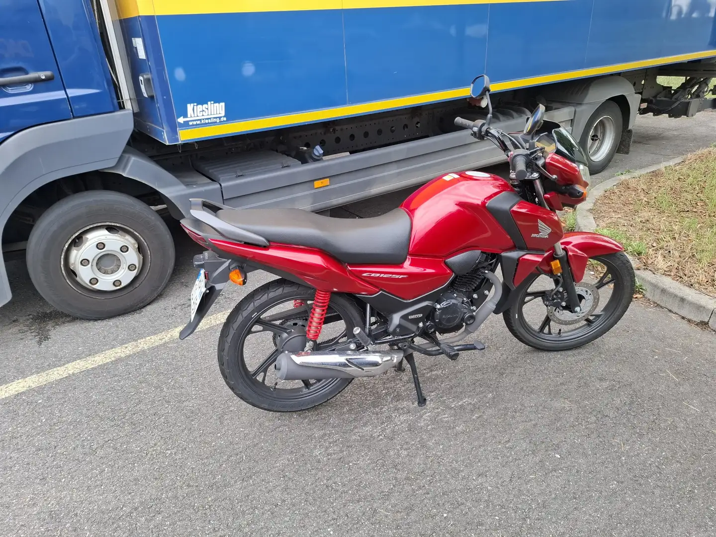Honda CBF 125 Rouge - 1