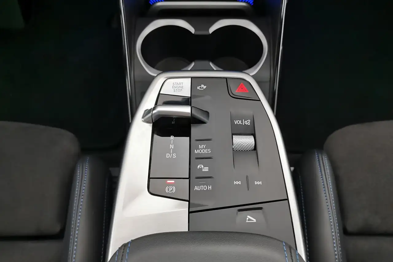 BMW X1 xDrive23d M Sport Pano|HUD|ha&ka|ACC|el.S|AHK 13