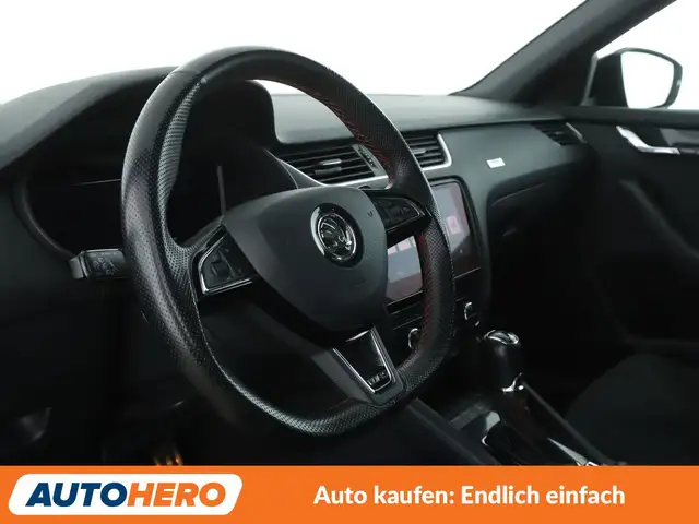 Skoda Octavia view 11