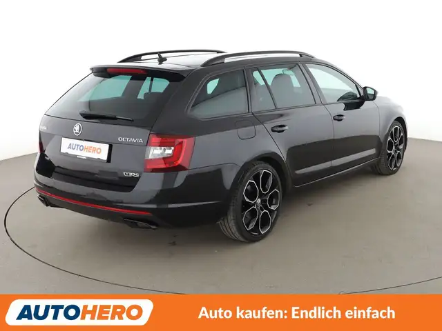 Skoda Octavia view 6