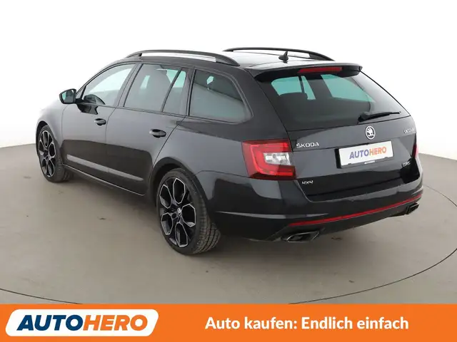 Skoda Octavia view 4