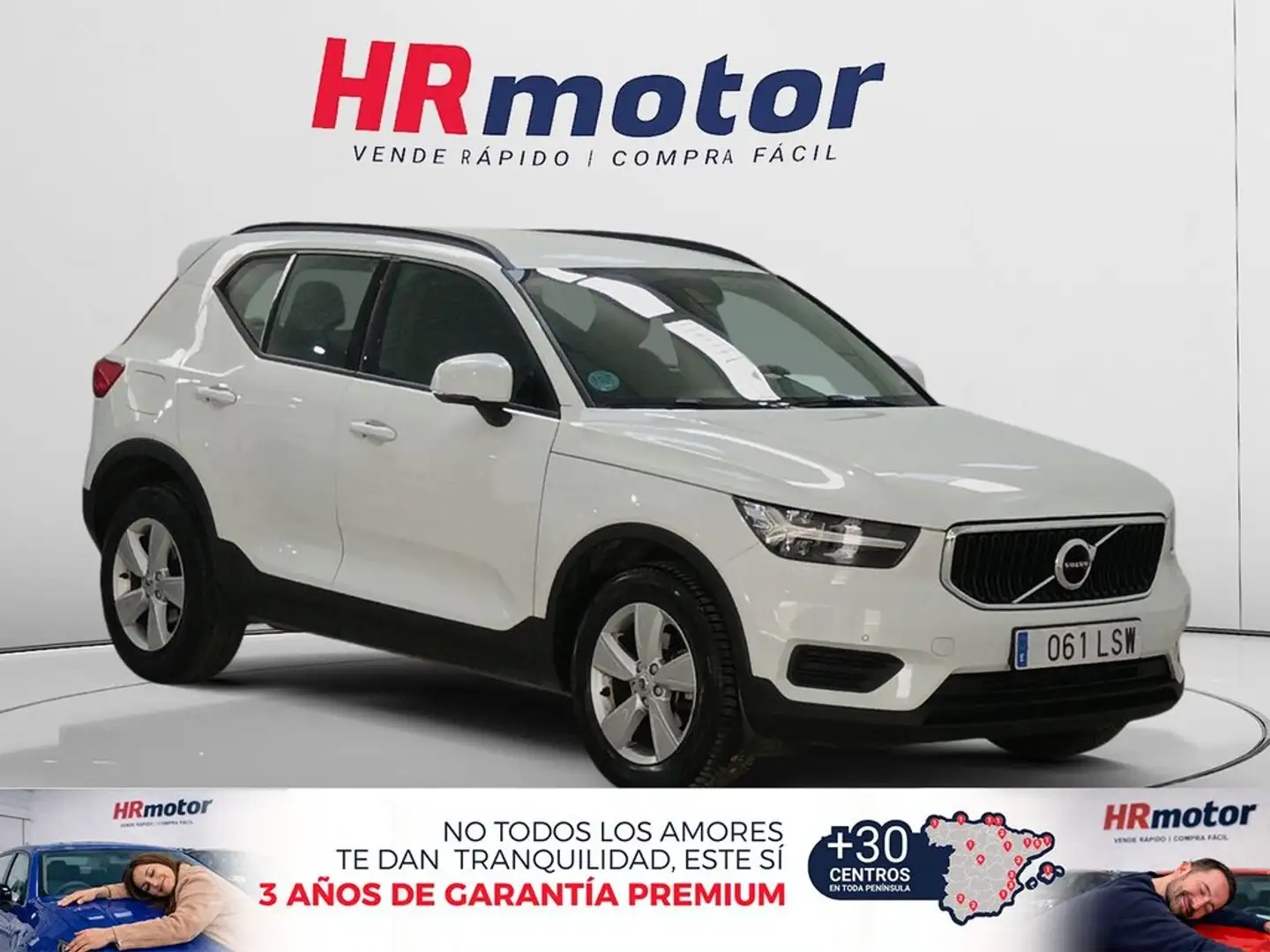 Volvo XC40 T2 Momentum Core Blanc - 1