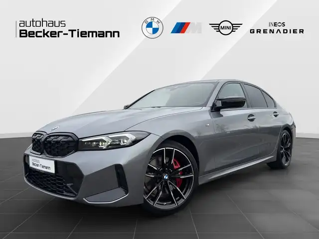 BMW M3 40d xDrive M SportPro/LivePro/CarPlay/Driving/Park
