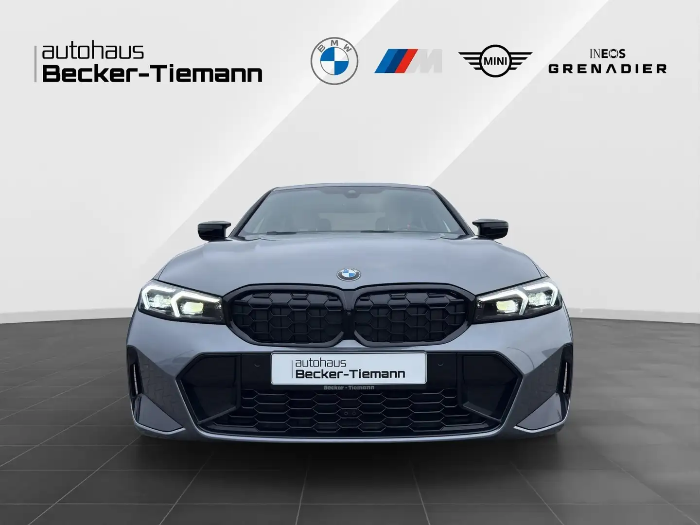 BMW M3 40d xDrive M SportPro/LivePro/CarPlay/Driving/Park Grau - 2
