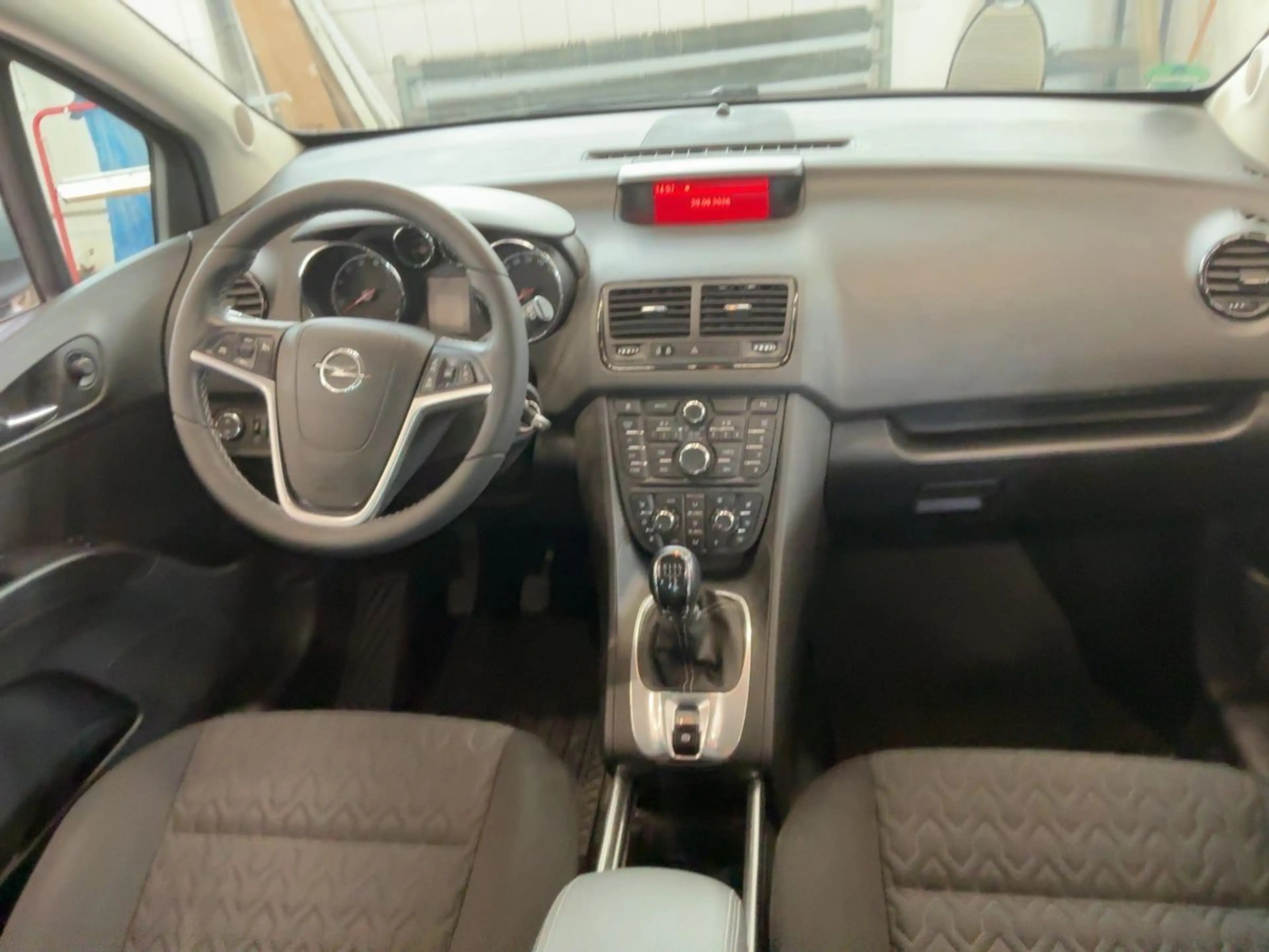 Opel Meriva B Active AHK TEMPO PDC Sitzheizung TOP — photo 10