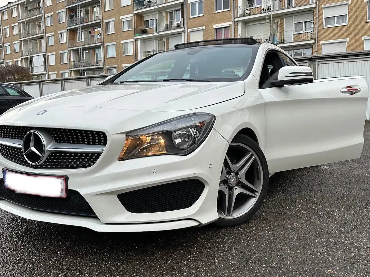 Mercedes-Benz CLA 180 CLA+180+AMG+Line Wit - 1
