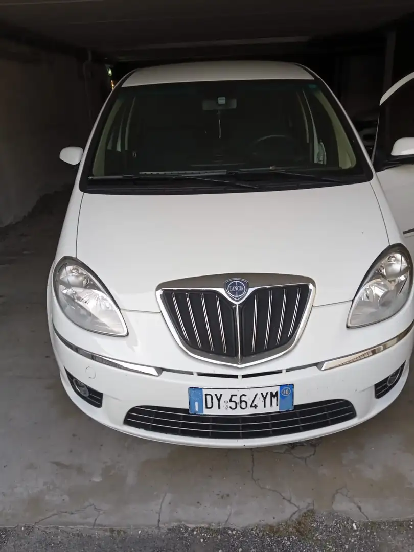 Lancia MUSA Musa II 2007 1.4 8v Diva (argento) ecochic Gpl Bianco - 1