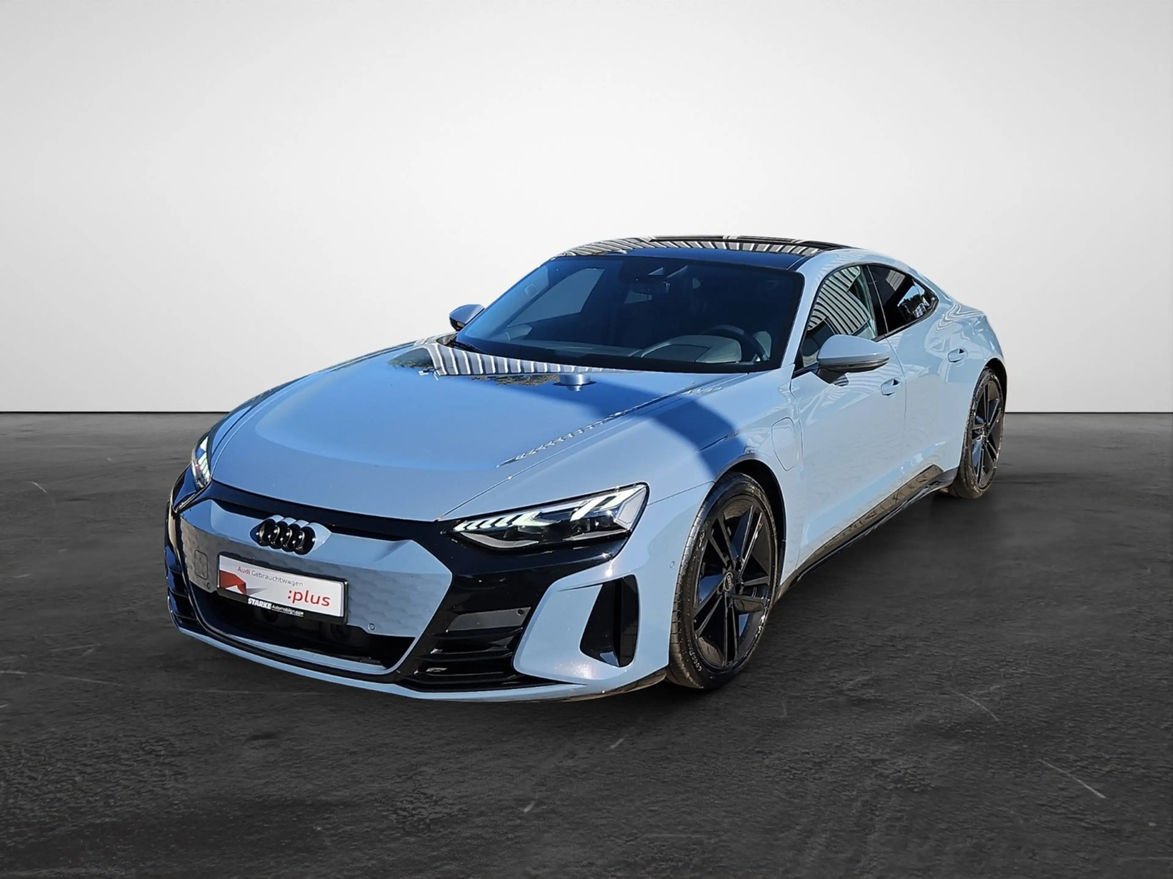 Audi RS e-tron GT quattro NaviPlus Matrix TopView GRa SHZ 21-Zoll — photo 2