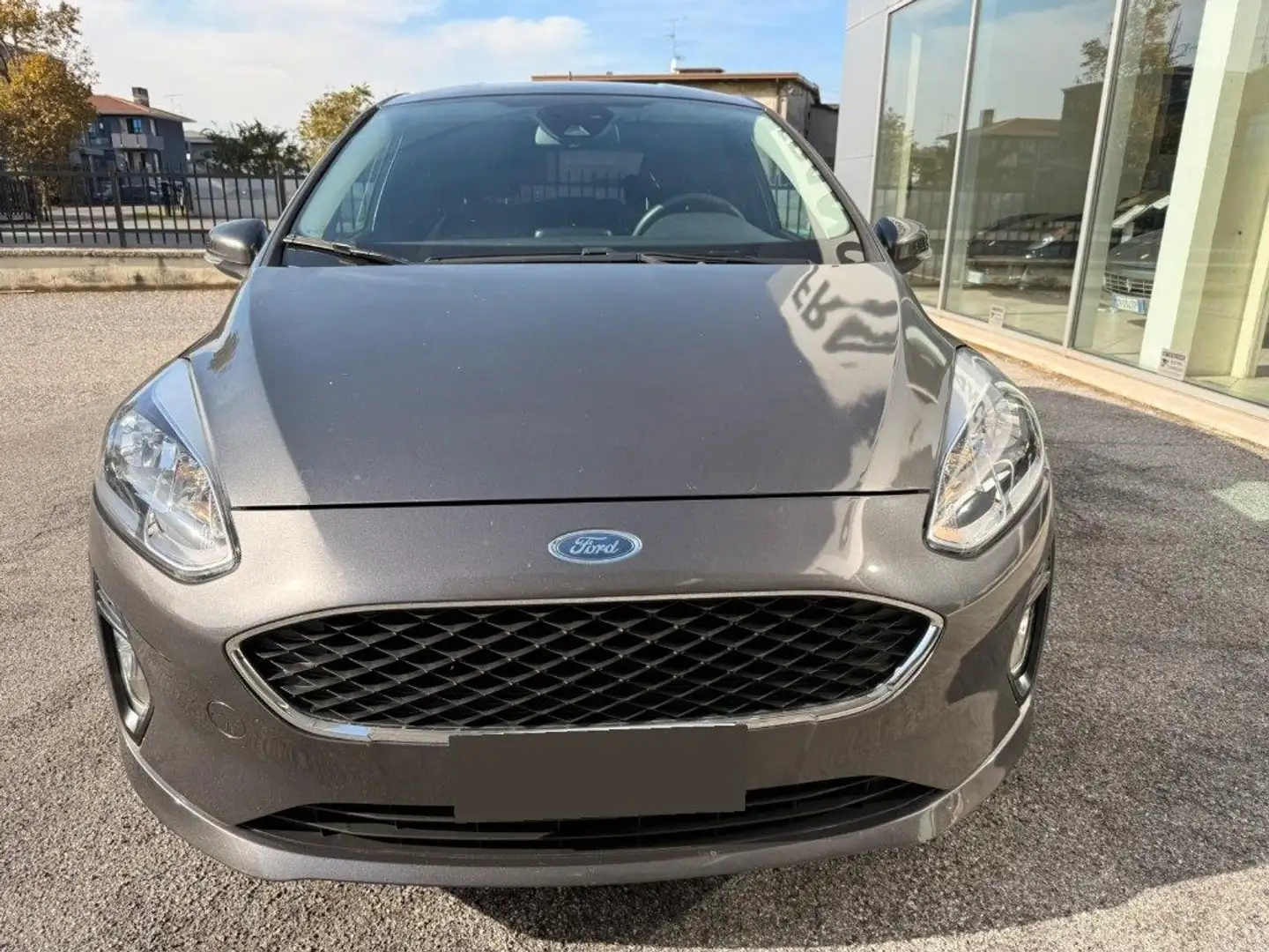 Ford Fiesta 1.5 TDCi 5 porte Titanium Grau - 2