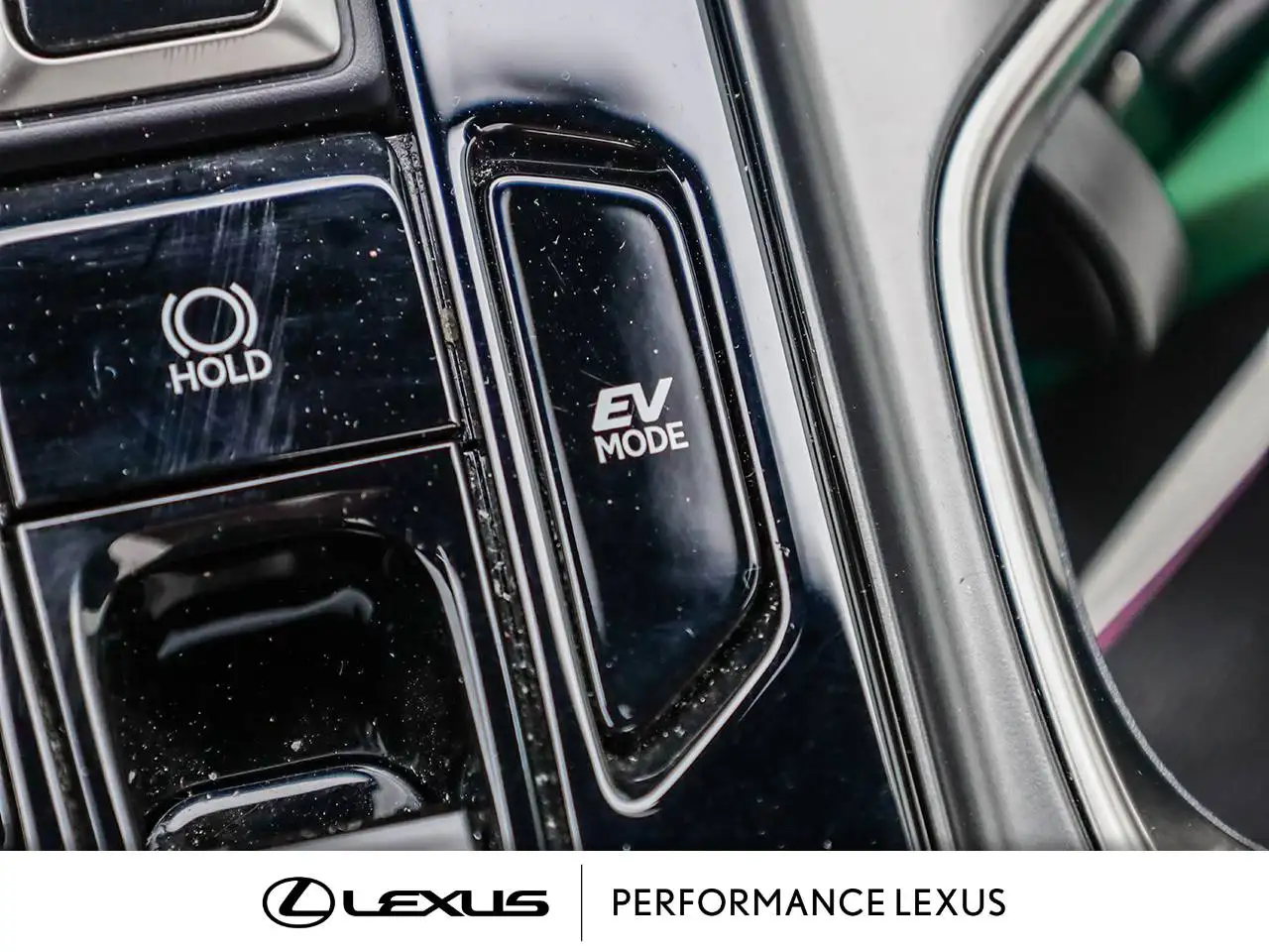 Lexus NX снимка Lexus NX
