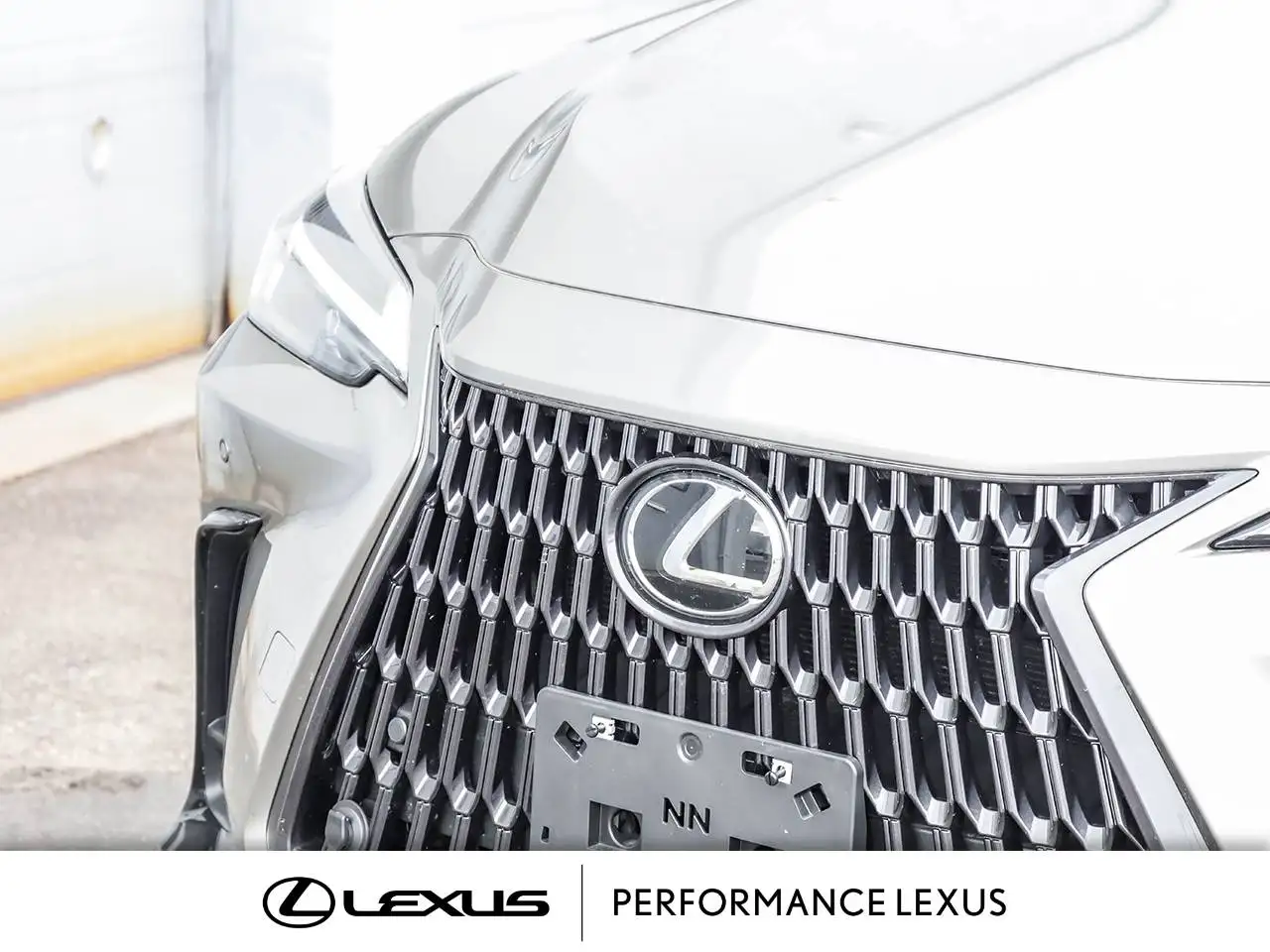 Lexus NX снимка Lexus NX