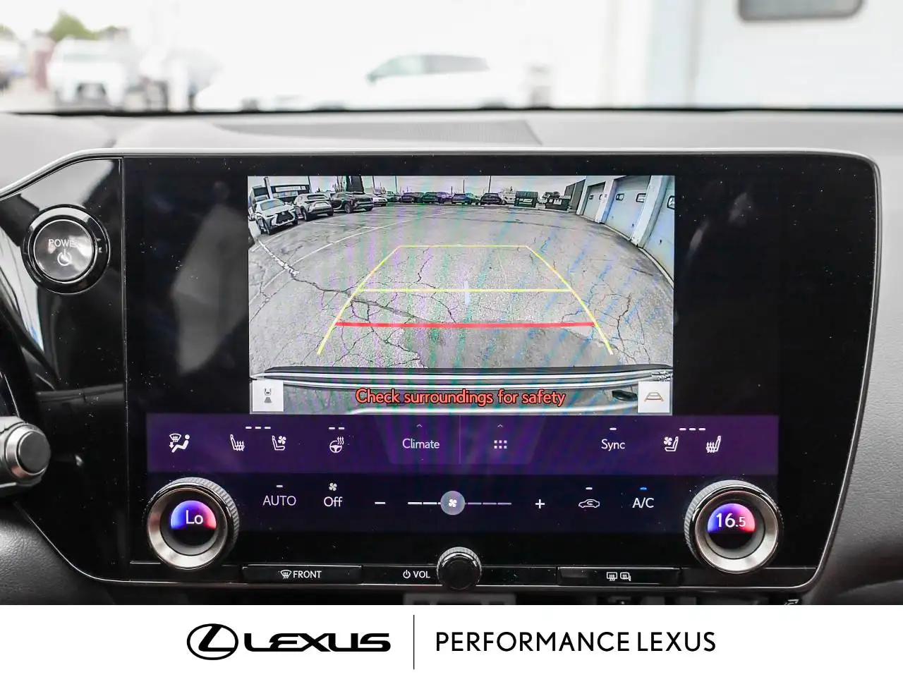 Lexus NX снимка Lexus NX