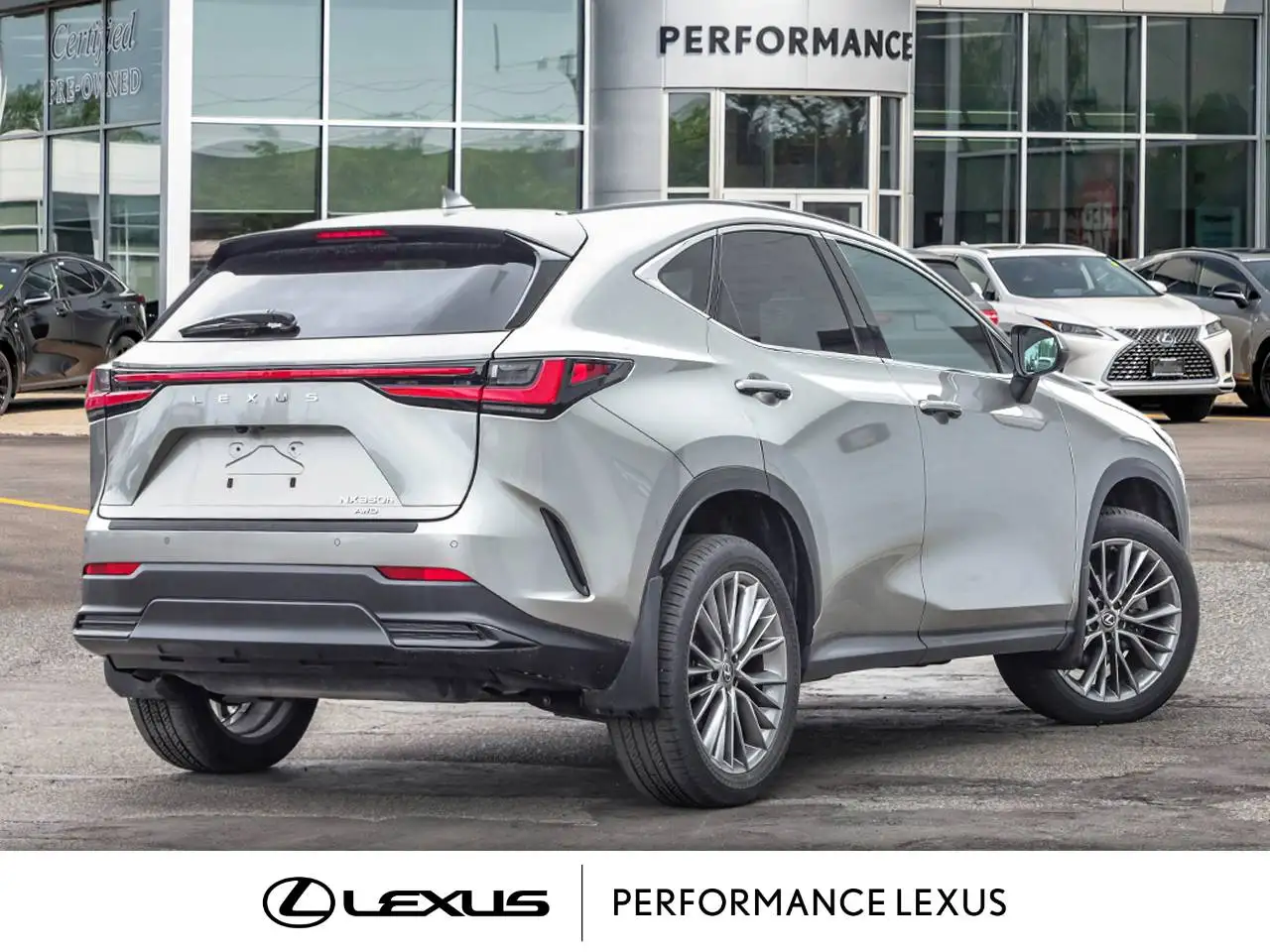 Lexus NX снимка Lexus NX