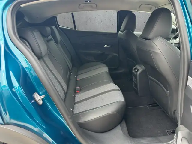 Peugeot 408 view 14