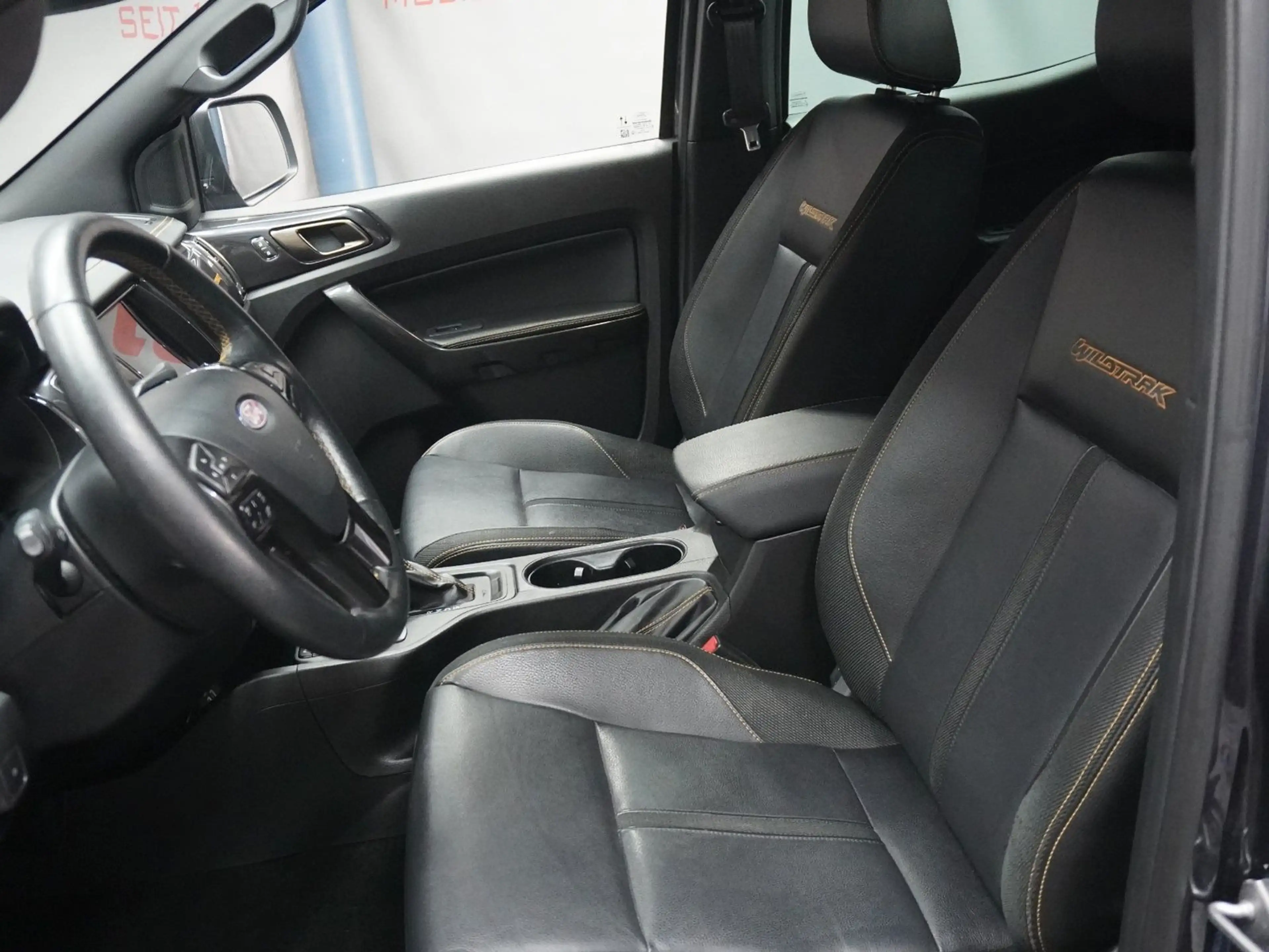 Ford Ranger Wildtrak Doppelkabine 4x4 — photo 8
