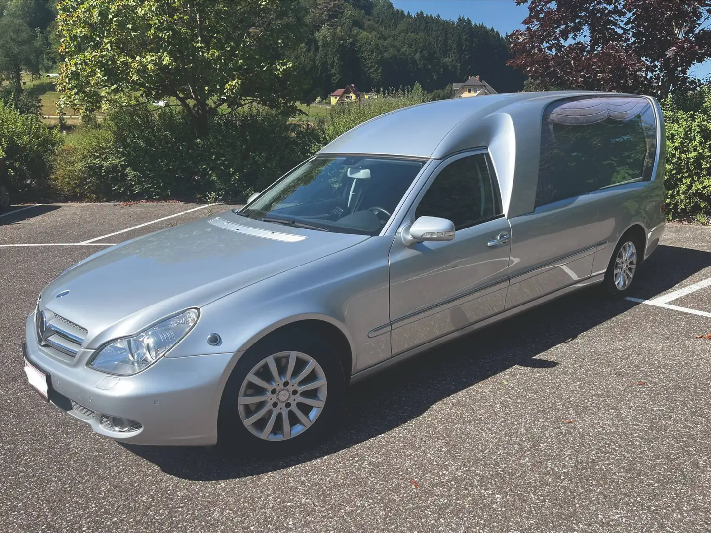 Mercedes-Benz E 280 E280 CDI langer Radstand Leichenwagen Grau - 1