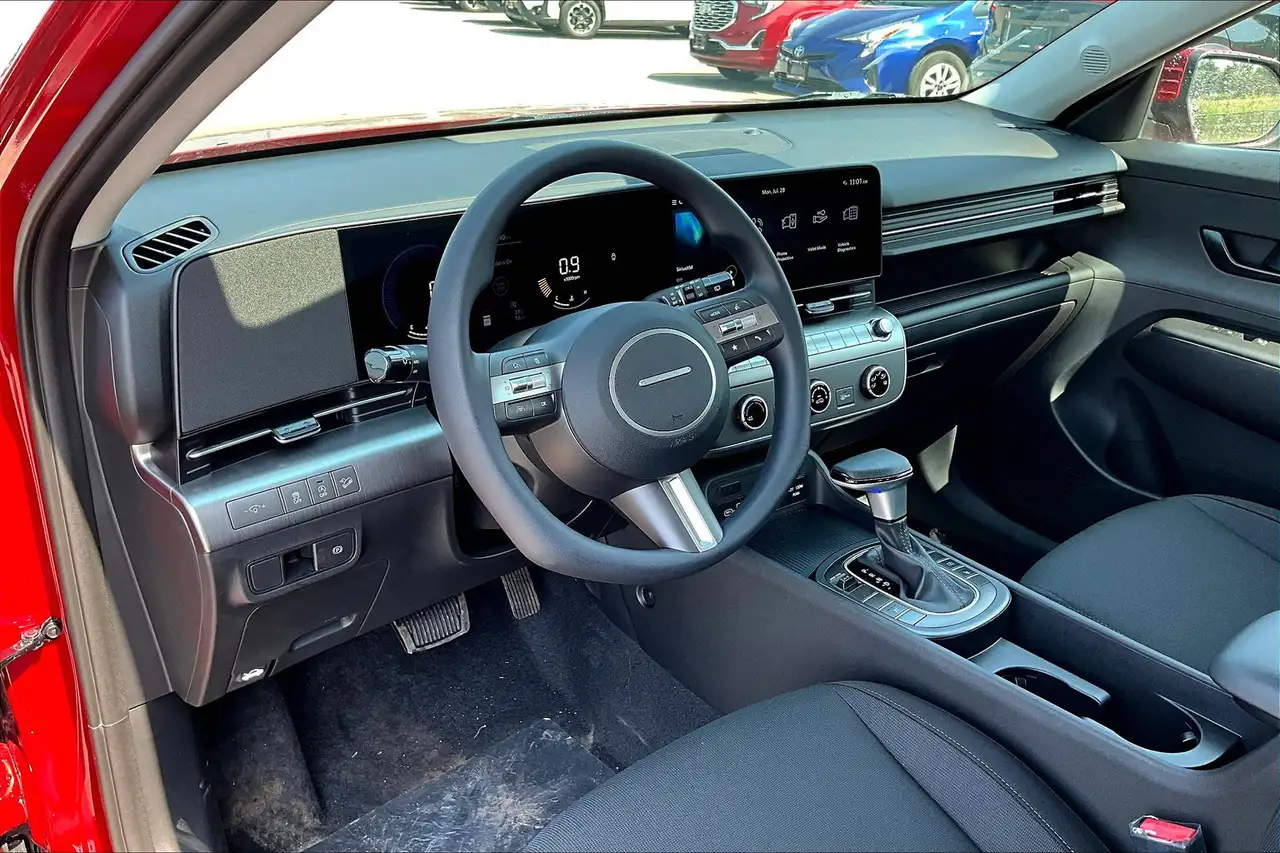 Hyundai KONA снимка Hyundai KONA