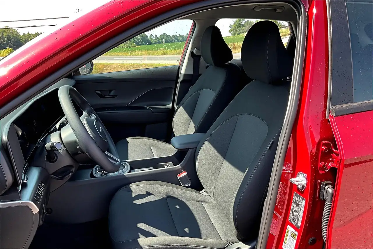 Hyundai KONA снимка Hyundai KONA