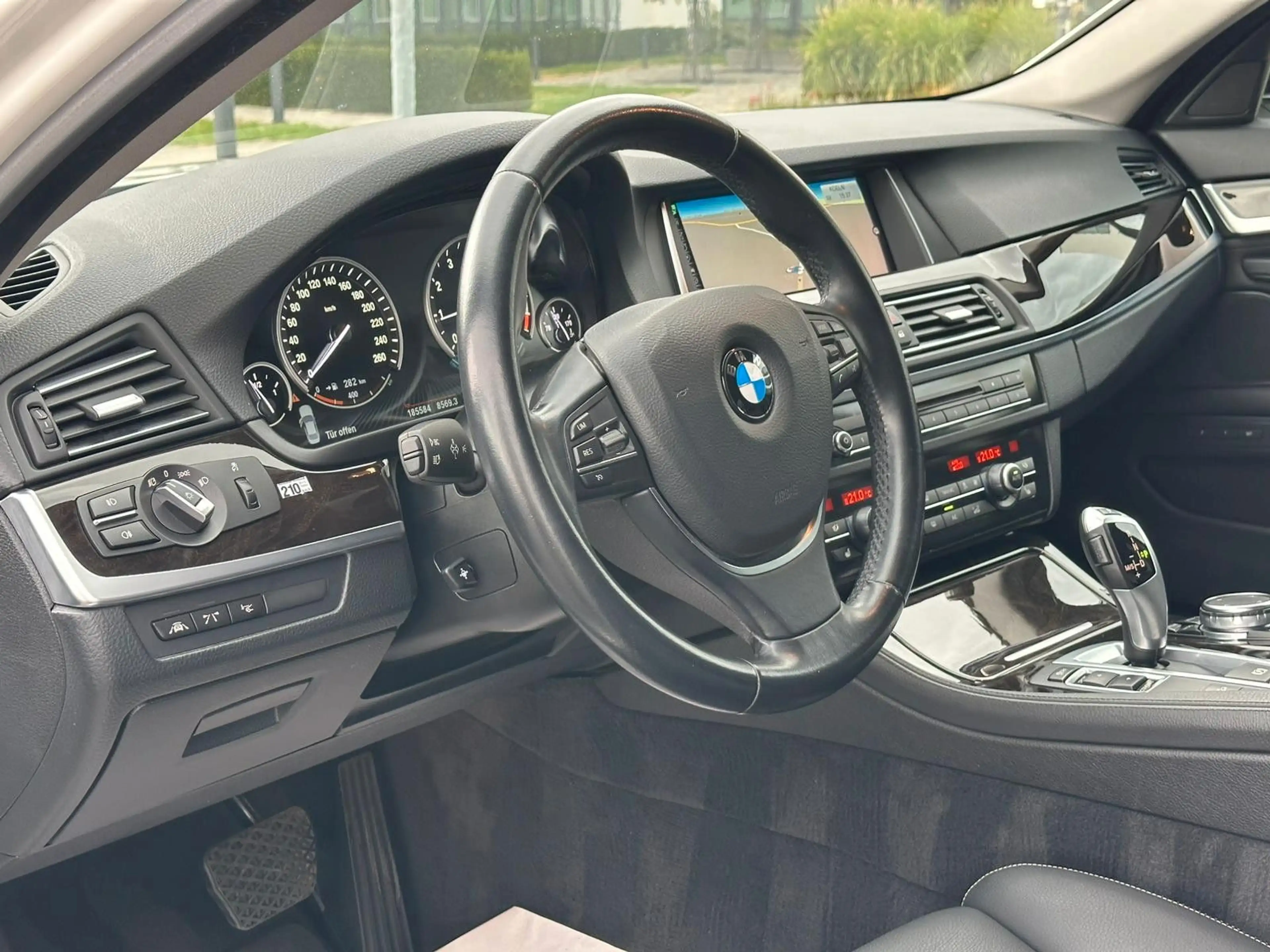 BMW 528 i xDrive,Allrad,Leder,Head-Up,Standheizung, — photo 9