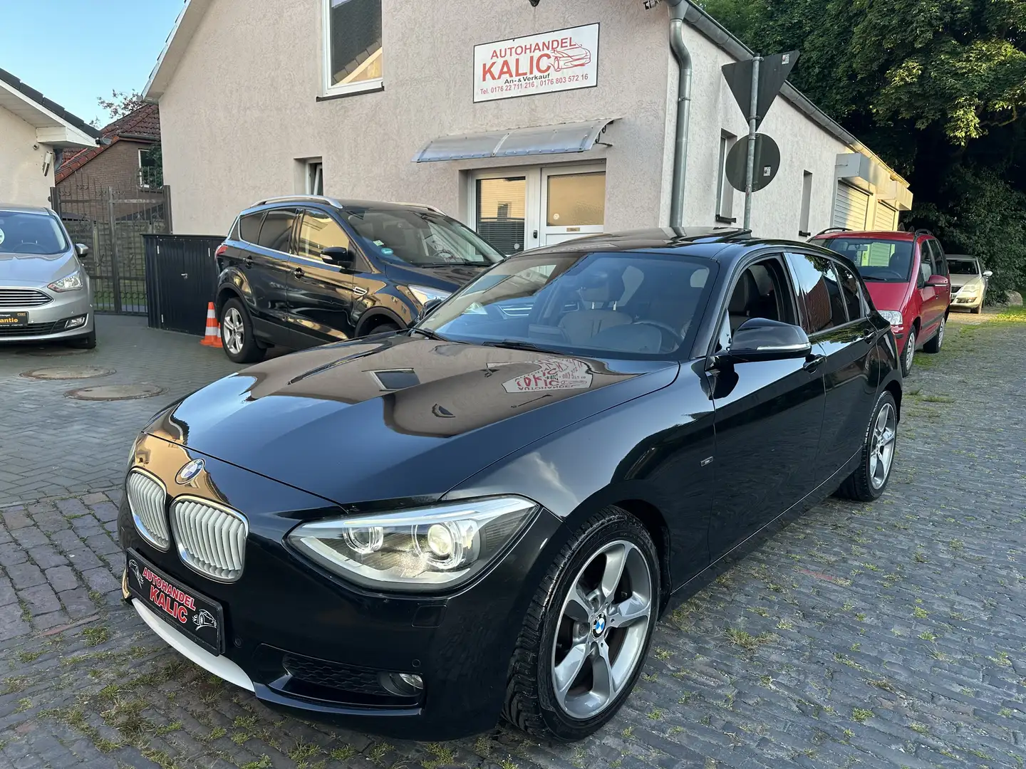 BMW 120 120 d Black - 1