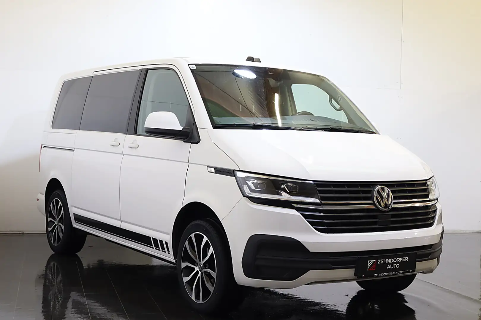 Volkswagen T6.1 Kastenwagen KR 2,0 TDI DSG | LED | SHZ | A... Weiß - 2